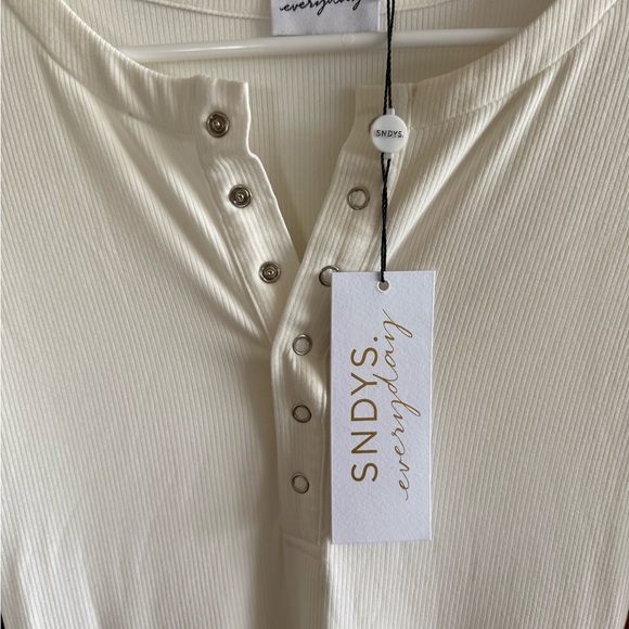 NWT SUNDAY’S RANGER DRESS WHITE DRESS SIZE SMALL. - Picture 2 of 5